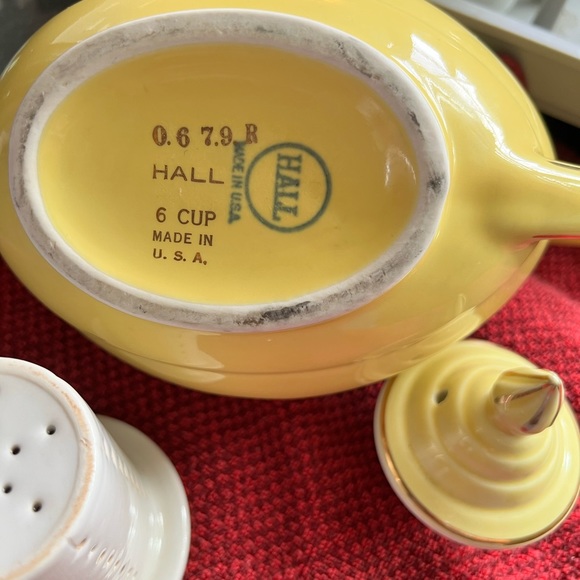 Hall Pottery Other Hall Vintage Tea Pot 94s Hall Pottery An